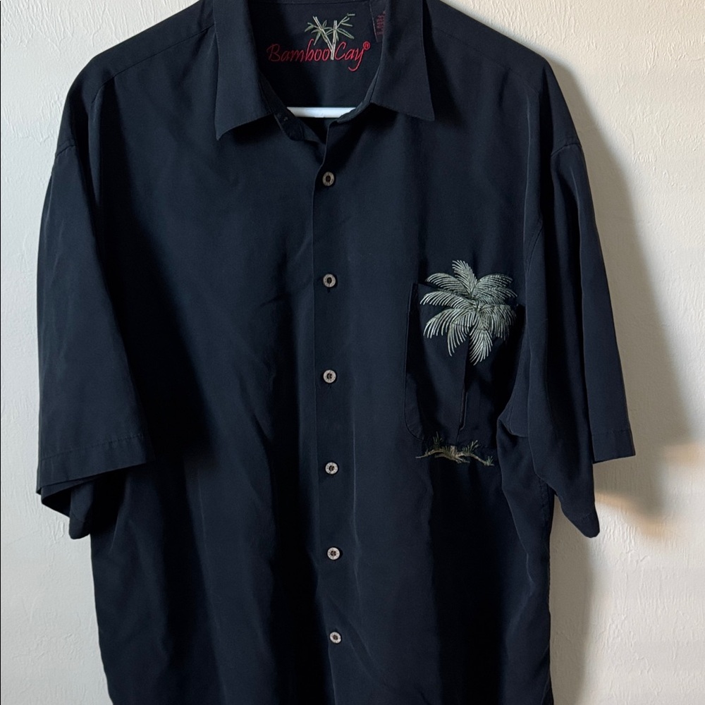 Bamboo Cay Men's Black Palm Embroidered Shirt